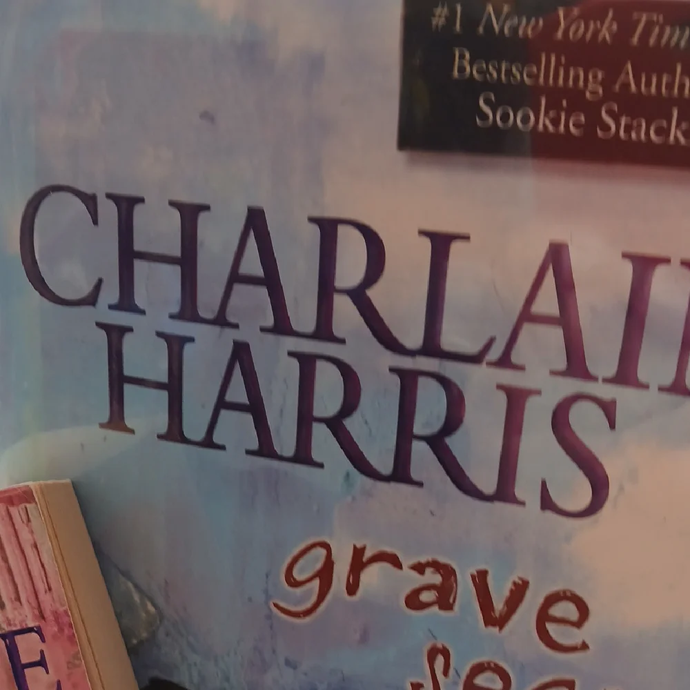 Charlaine Harris Book Set Vol 1-4 - Picture 2 of 9